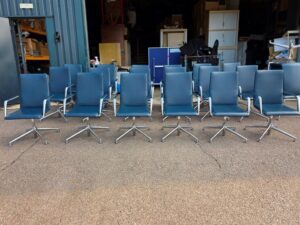 Brunner Executive Meeting Chairs – Set of 10 Leather Medium Back Grey Seats