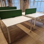 2 Person Bench Office Desk Front-to-Front Compact Workstation with Screen- 100cm