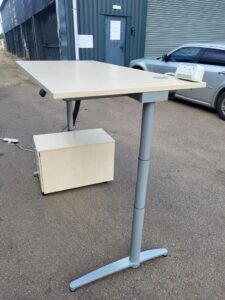 Electric Sit Stand Desk + Deep Lockable Pedestal by Assman Canvaro - 160x80