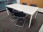 Kinnarps White Meeting Table Rectangular Conference Desk + 5 Cantilever Chairs