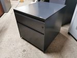 Wave Office Desk Right Hand with 2 Drawer Metal Mobile Pedestal - 160cm - Image 3