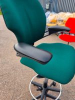 Humanscale Freedom Draughtsman Chair Tall Ergonomic Drafting Stool - Green - Image 5