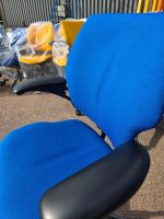 Humanscale Freedom Draughtsman Chair High Ergonomic Tall Office Seat -Royal Blue - Image 7