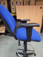 Draughtsman Chair Height Adjustable Office High Stool with Foot Ring - Blue - Image 6