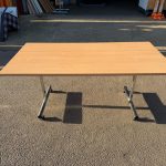 Flip Top Office Table Training / Meeting Wooden Top Workstation on Wheels