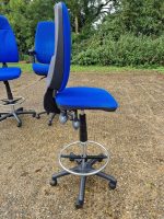 Draughtsman Office Blue Chair Height Adjustable High Stool with Foot Ring - Image 4