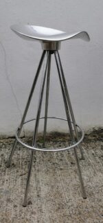 BD Barcelona Jamaica Aluminium Bar Stools + 60cm Paris High Table By Jorge Pensi - Image 14