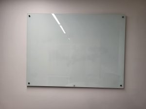 Magnetic Dry Wipe Whiteboard + 2 Marker Pens + Eraser