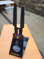 GIANT Bike Maintenance Stand – Rear Wheel Service Floor Holder - Image 4