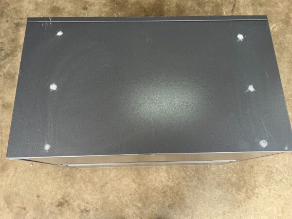 Metal cabinet