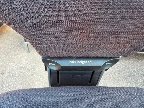 Office Chair with back height adj.