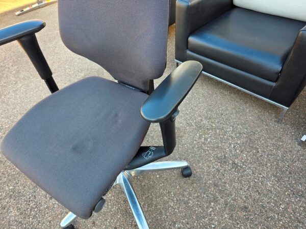 Purchase Black Office Chair