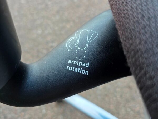 Operator Chair with Rotation armpad