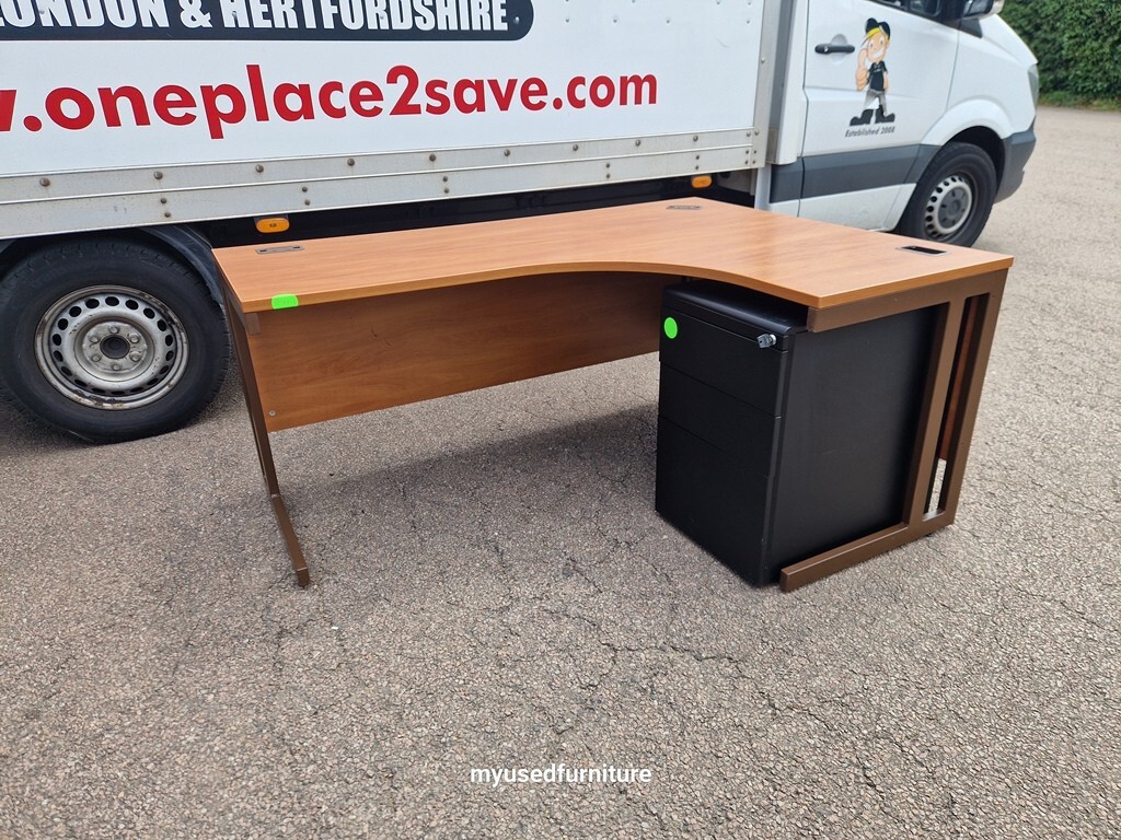 Used L-Shape Desks