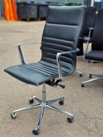 Black Swivel Office Chair with Chrome Arms and Base on Wheels - Faux Leather - Image 9