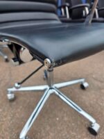Black Swivel Office Chair with Chrome Arms and Base on Wheels - Faux Leather - Image 13
