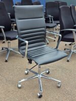 Black Swivel Office Chair with Chrome Arms and Base on Wheels - Faux Leather - Image 15