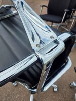 ICF Swivel Meeting Chairs | Set of 4 | Genuine Leather, Chrome Base on Castors - Image 7