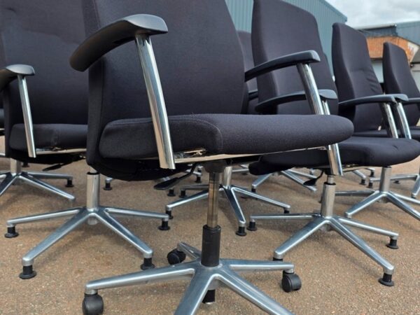 An image outside of my used furniture showcasing their excellent condition second hand office chairs