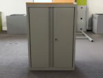 4 Person Bench Desk, Workstation Bank | Screens + 4 Integrated Pedestals - 160cm - Image 3
