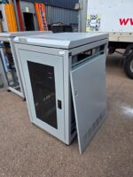 20U Freestanding Server Rack Cabinet with Patch Panels and Castors - Grey