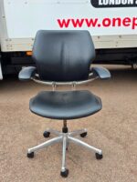 Humanscale Freedom Leather Chair – Black Ergonomic Seat with Chrome Frame - Image 2