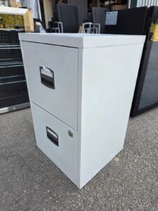 A4 Metal Filing Cabinet - 2 Drawer White Lockable Office Storage - 67cm
