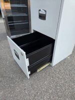 A4 Metal Filing Cabinet - 2 Drawer White Lockable Office Storage - 67cm - Image 5