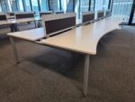 Steelcase 8-Person Desk - Bench with Double Wave White Top and Screens - 160cm - Image 3